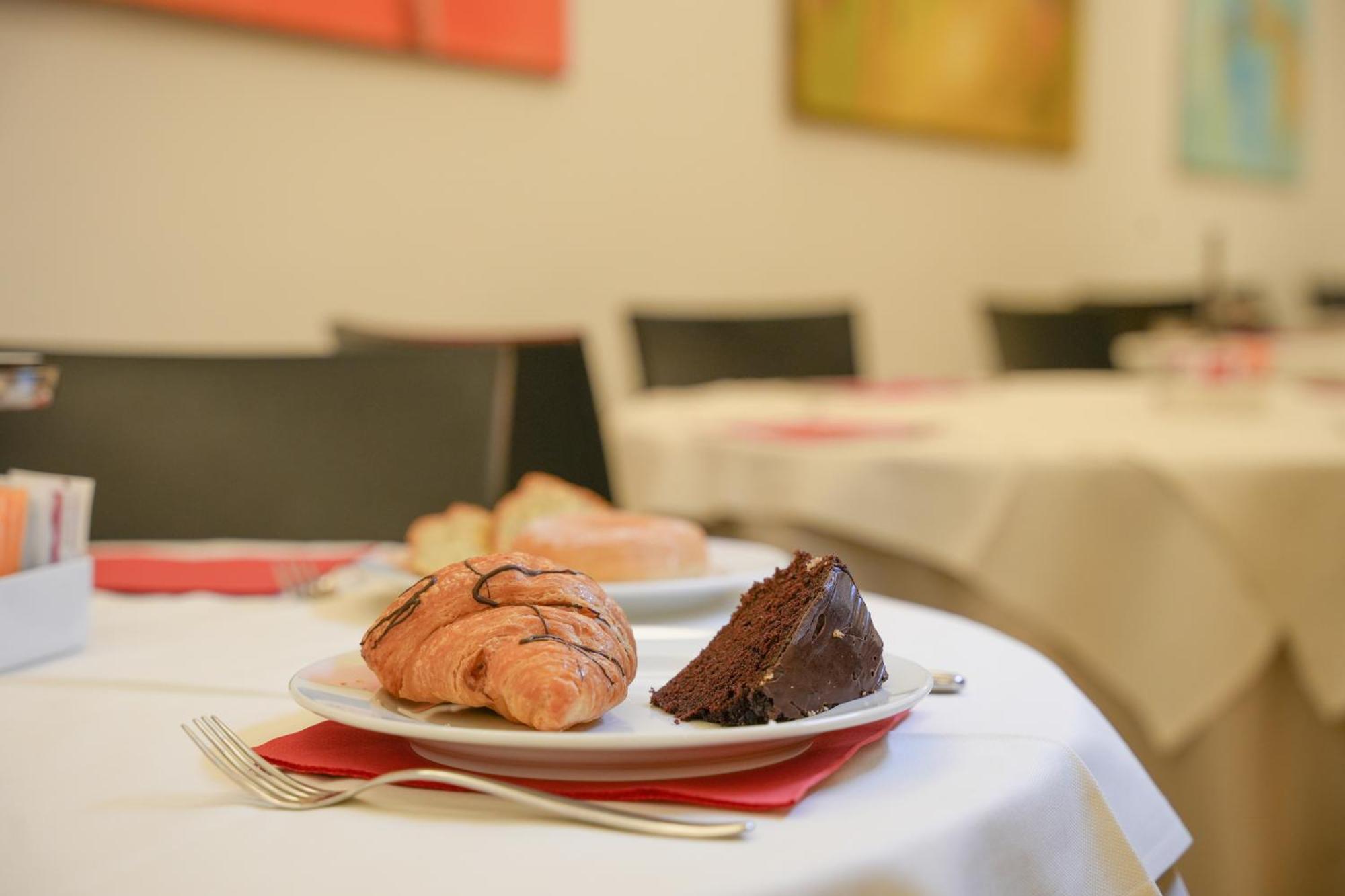 Hotel Europa Reggio Emilia Kültér fotó