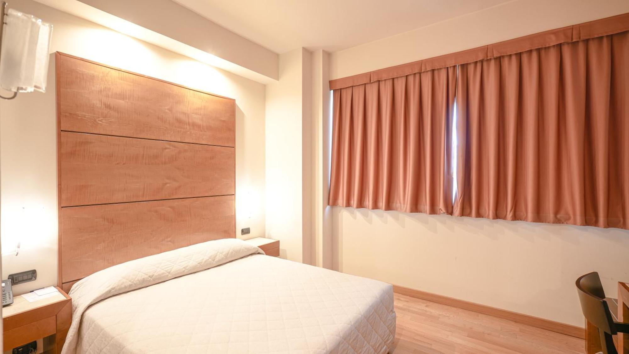 Hotel Europa Reggio Emilia Kültér fotó