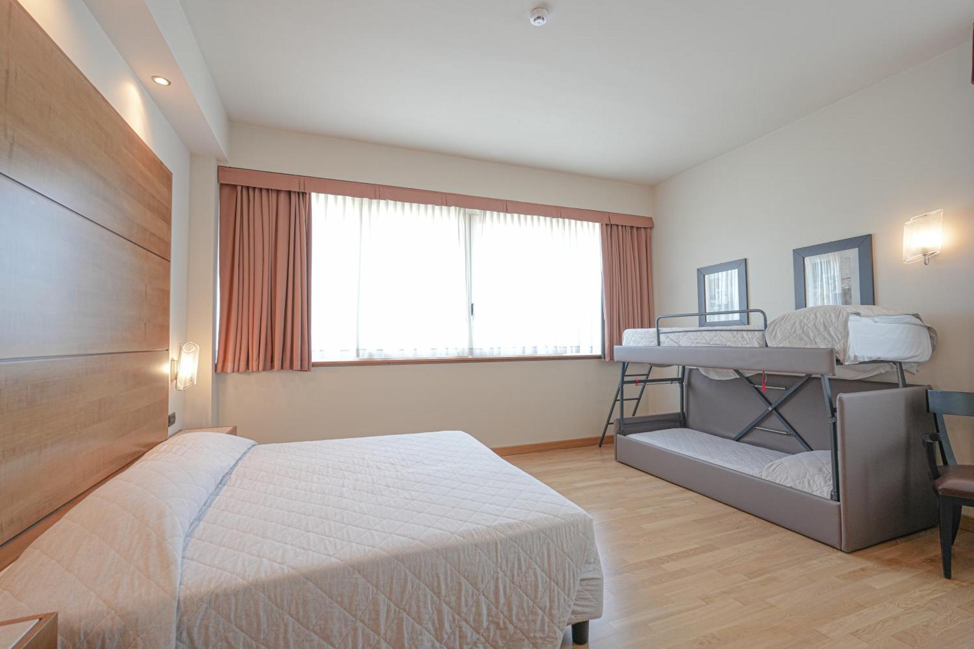 Hotel Europa Reggio Emilia Kültér fotó